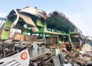 Uttar Pradesh: 15 killed, 26 injured as Delhi-Bahraich bus collides head-on with truck in Barabanki