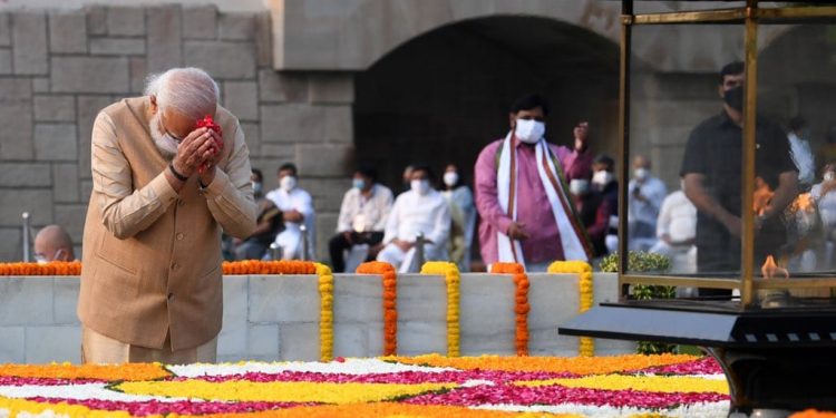 PM Narendra Modi pays tribute to Mahatma Gandhi at Rajghat