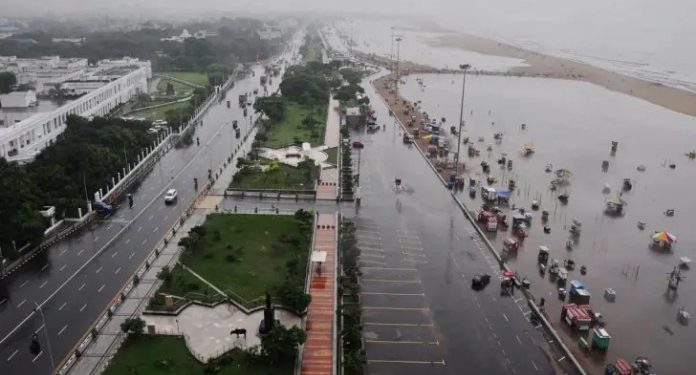 Chennai rains: A two-day rainstorm forced CM Stalin to close schools and colleges