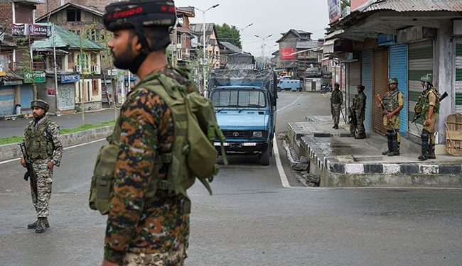 Terrorists kill a man in Srinagar, the second targeted attack in less than 24 hours