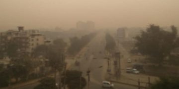 Due to air pollution, schools in Gurugram and Faridabad will be closed until Wednesday
