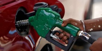 BJP: The Maharashtra government should lower the VAT on gasoline and fuel