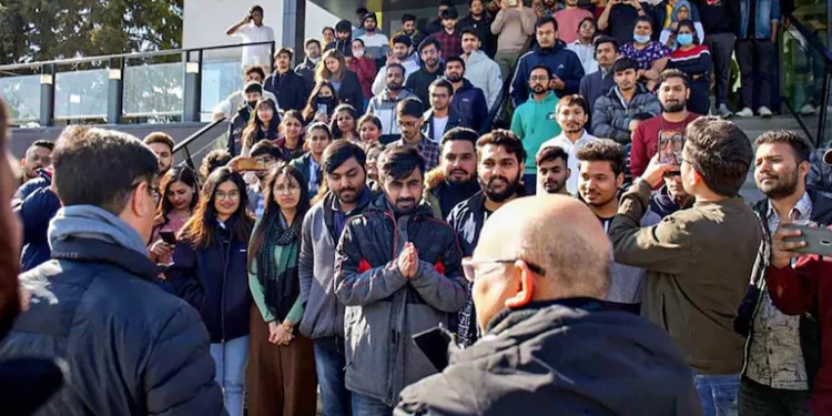 Indian MBBS Students in Ukraine Might Be Forced To Shift To Other Med-Schools