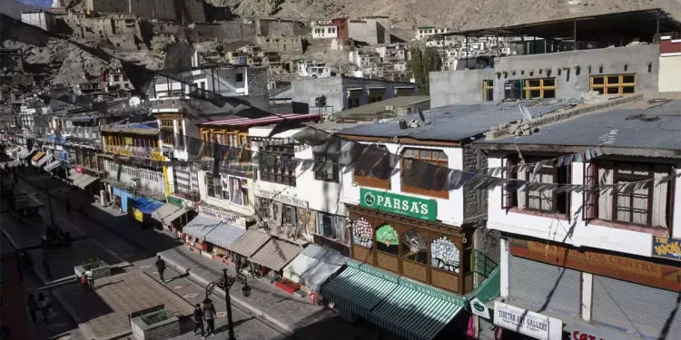 Earthquake Hits Ladakh, Records A Magnitude of 5.2