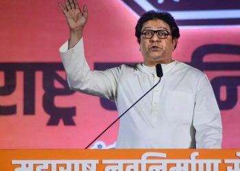 Raj Thackeray receives an Urdu threat letter