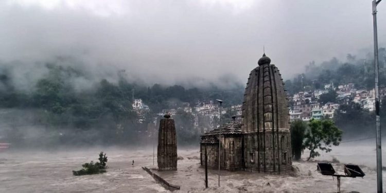 Devastating Effects of Heavy Rainfall and Cloudburst in Himachal Pradesh