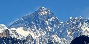 Fatal Helicopter Crash Near Mount Everest in Nepal: 6 Onboard Dead