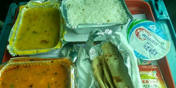 Over 6,600 Complaints on Train Food Quality in 2024-25