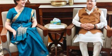 Priyanka Gandhi Meets JP Nadda: Pushes for AIIMS in Kerala, Urges Urgent Action on Wayanad Healthcare Crisis