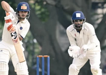 Ranji Trophy 2025-26: Kishan, Bharat & Lad Light Up Day 1; Saransh Jain Spins Magic for Madhya Pradesh