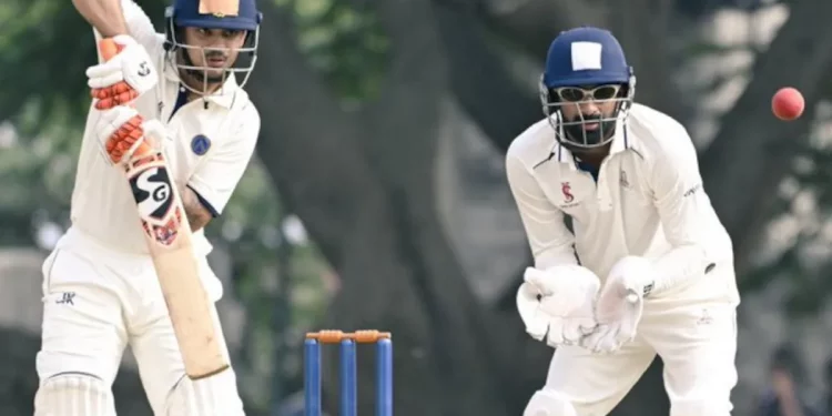 Ranji Trophy 2025-26: Kishan, Bharat & Lad Light Up Day 1; Saransh Jain Spins Magic for Madhya Pradesh