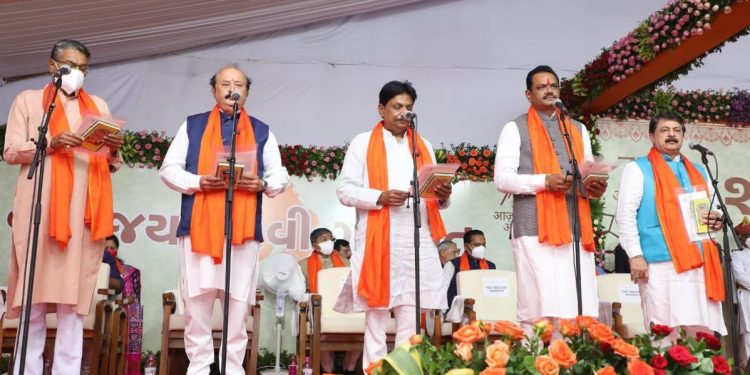 Gujarat Cabinet Shake‑up: 19 New Faces, Harsh Sanghavi Elevated to Deputy CM