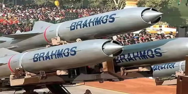 India Nears Major BrahMos Export Deals Worth 450 Million Dollars