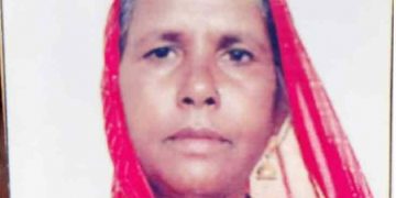 Tribal Woman Dies After Long Wait for Fertiliser in Madhya Pradesh