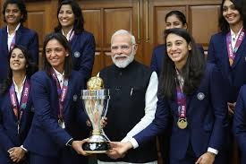 PM Modi Meets Indian Women’s Cricket Team, Praises Their Historic World Cup Triumph