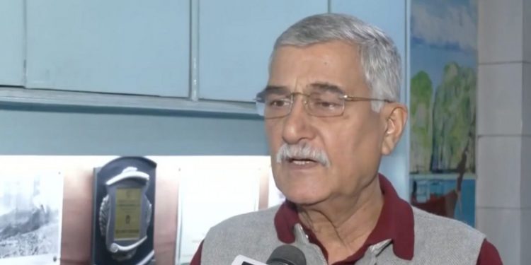 Expert Suggests Possible G Force Blackout in Tejas Jet Crash at Dubai Airshow 2025