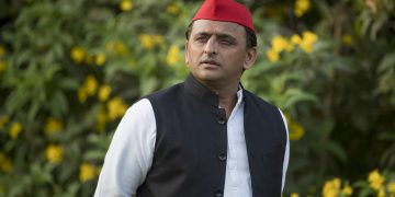 Backdoor NRC in UP? Akhilesh Yadav Warns of ‘Mass Deletion’ of Voters Sub-heading: From Hyderabad, the Samajwadi Party president accuses the BJP and Election Commission of conspiring to reshape electoral rolls.