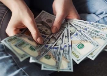 Foreign Investors Exit Indian Equities in Record Numbers During 2025, Revival Seen in 2026