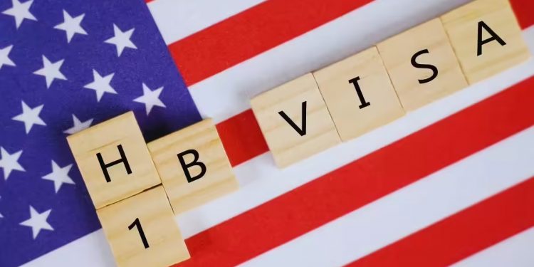 Indian IT Industry Enters 2026 Amid Visa Pressures and AI-Driven Transformation