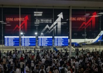 Government Caps Domestic Airfares Amid Sharp Price Surge Triggered by IndiGo Disruptions