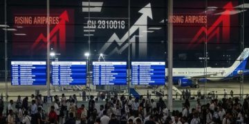 Government Caps Domestic Airfares Amid Sharp Price Surge Triggered by IndiGo Disruptions