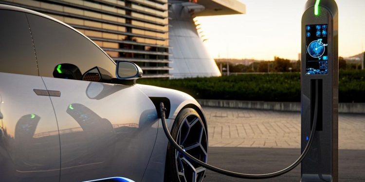 Luxury EV Penetration Slips As ICE Cars Gain Cost Advantage Under GST 2.0