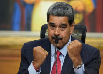 US Senator Claims Venezuelan Leader Taken Into Custody by American Forces