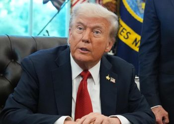 Donald Trump Repeats Claim of Halting India Pakistan Conflict, Mentions Eight Aircraft Shot Down