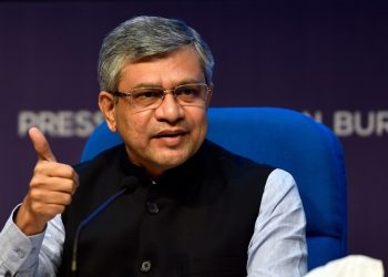 EU Suspends Trade Negotiations Following Threats from Trump