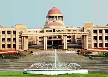 High Court Takes Cognisance of Harassment of Girls Near Schools in Lucknow